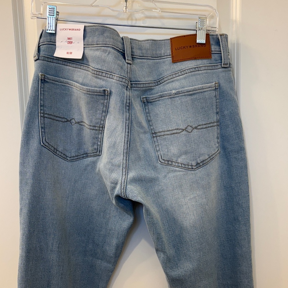 Lucky Brand Women's Denim Cropped Jeans - Picture 6 of 7